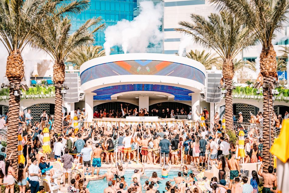 LIV Las Vegas Beach Club crowd