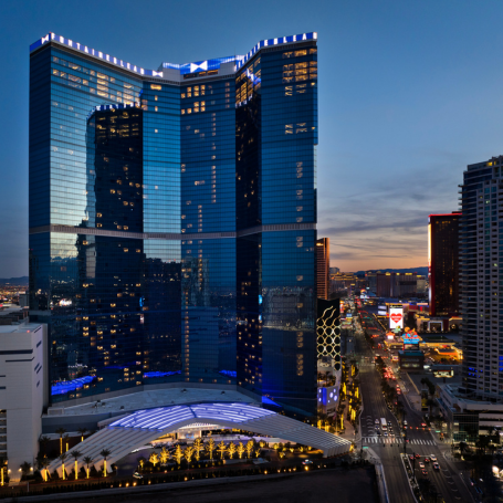 Fontainebleau Las Vegas Still Evolving 2 Years in With High Marks